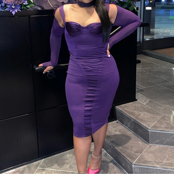 ✨House of CB Talika Dress ✨ (read description before buying) - Picture 1 of 4